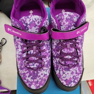 Columbia youth girls shoes size 7 purple new